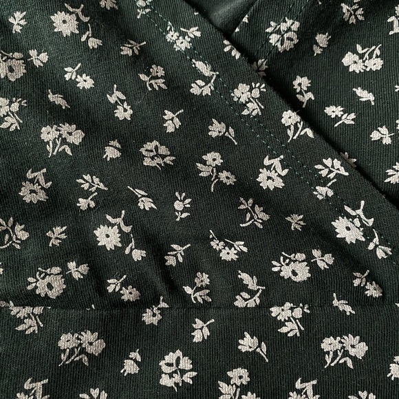 brandy melville amara top - Picture 3 of 3